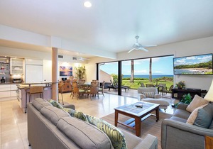 Ground-Floor Paradise: Makena Surf F-110, Your Oceanfront Getaway!