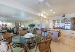 Ground-Floor Paradise: Makena Surf F-110, Your Oceanfront Getaway!