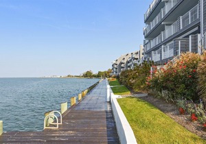 Harbour Island 403L-Baywater 14th St, WIFI, Pool, Elev, W/D, AC in Ocean City
