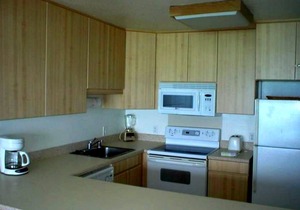 Kauai - Top Floor/Beach Front Condo at Pono Kai Resort in Kapaa -Tax Included in Kapaa