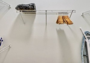 Modern 1BR CozySuites w/pool, gym, parking #02 in Dallas