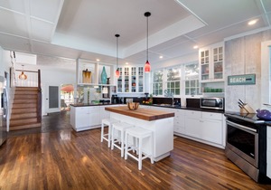 Moku Iki - Lanikai Beach Front : 5 BR, 4 BA House in Kailua, Sleeps 10