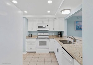 Perfect GULF Getaway - Reef Club 303 in Indian Rocks Beach