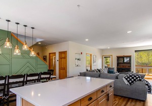 Prospector Village getaway with mountain views & deck in Silverthorne