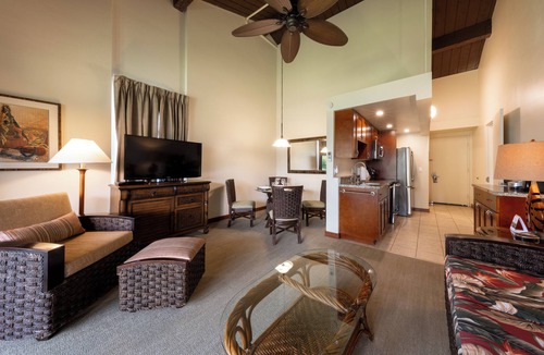 Princeville Hotel | #1 Best Value Resort on Kauai | 3 Relaxing Units, Full Kitchen, Swimming Pool!