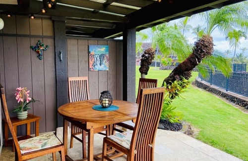 Punaluu Condo | #18 Oceanview Near VNP & Punalu`u Black Sand Beach