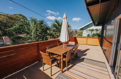 Mokuleia Apartment | 2 Bedroom Oasis Steps from the Beach