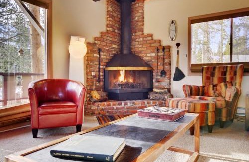 Breckenridge House | 2 Mi to Slopes: Mtn-View Breckenridge Getaway!