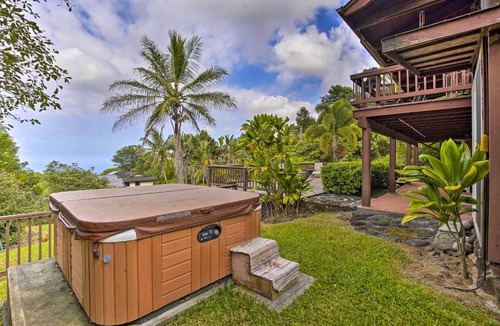 Kona Palisades House | 30-Day Stay at Kailua-Kona House w/Hot Tub!
