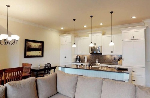 Poipu Villa | 3BR I Poolside Lanai Villa l Parking, Sunset View