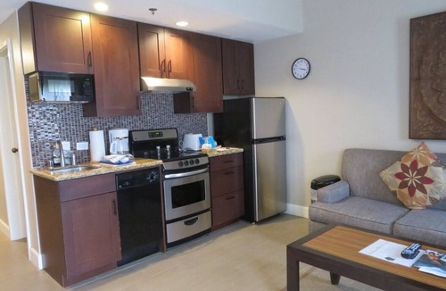 Kapaa Condo | Adorable 1-bedroom Kapaa condo w/AC on the Bike path in ocean front Pono Kai
