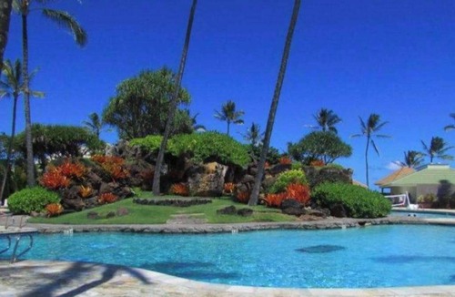 Hanamaulu Apartment | August Sale! Cozy Ocean-View Lihue Studio with Pools, Gym & Hot Tub