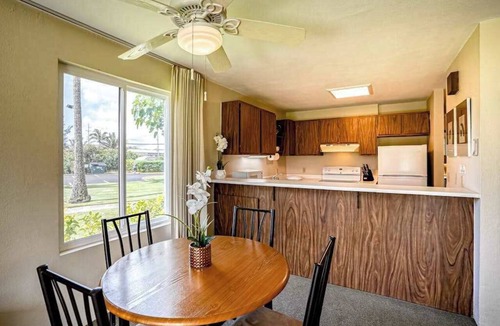 Kapaa Condo | August Sale! Kapaa Condo with Free WiFi, Shared Pool & Grill Close to Beaches