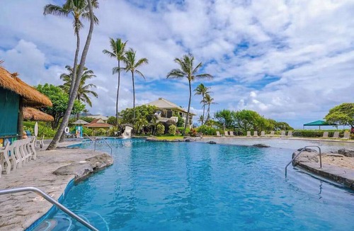 Hanamaulu Apartment | August Sale! Ocean-View Lihue Resort Condo with Pools, Gym & Spa Access