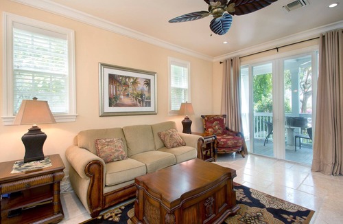 Bahama Village House | Banyan Court downtown condo- 2 bedroom, 2.5 bath, walkable, parking, pool