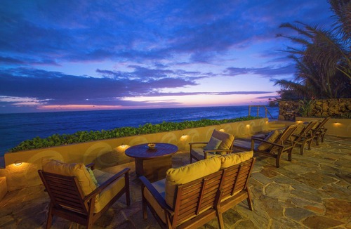 Hauula House | Beachfront Home