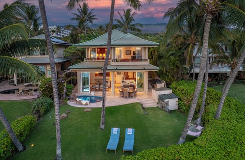 Wailea House | Beachfront/Oceanfront Private Home Sleeps 8