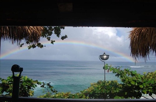Pupukea Cottage | Beachfront Palaypa - Former Mission House