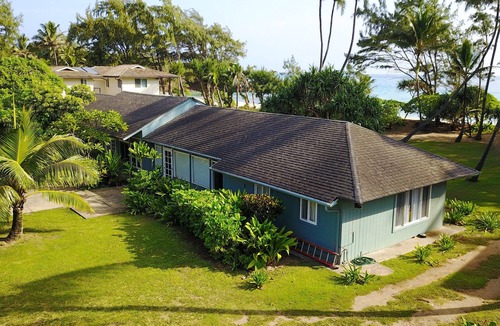 Laie House | Beachfront Private, N. Shore & Legal Vacation!