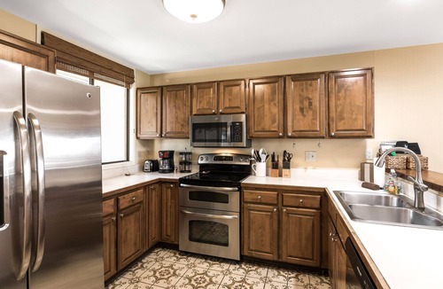Kahaluu-Keauhou Condo | 🌴Beautiful Condo Located on the Kona Country Club Golf Course🌴
