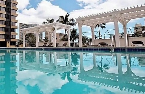 Waikiki Condo | Beautiful OCEAN & CANAL View - Renovated - Waikiki Studio