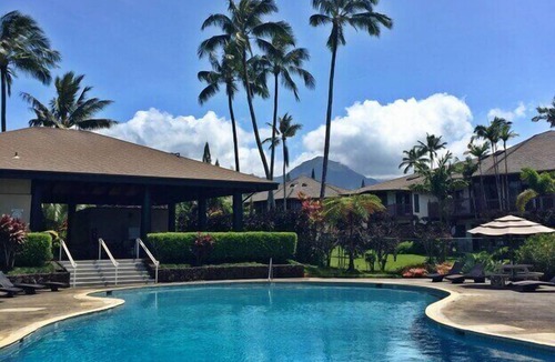 Princeville House | Beautiful Tropical Getaway - Pool - Grill & More