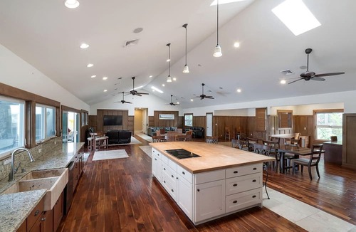 Hauula Villa | Breathtaking Villa with Swimming Pool and Fantastic Sights in Hauula, Hawaii