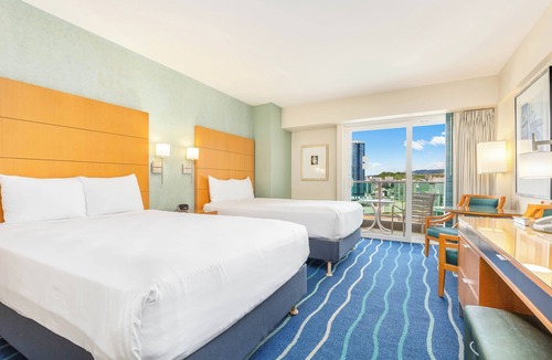 Ala Moana Apartment | Castle at Ala Moana Hotel