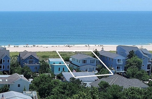 Bethany Beach House | Charming Oceanfront Home Private Beach Gated Community 7 bedroom 6 Bath