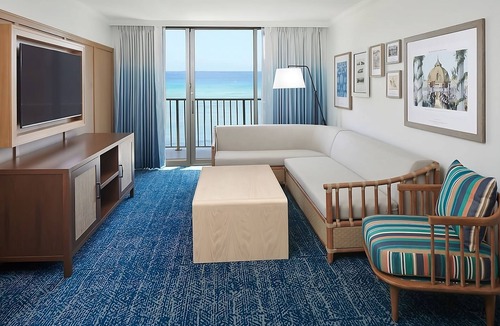 Waikiki Apartment | Charming Tropical Getaway! Onsite Dining, Pets Allowed, Steps To Waikiki Beach