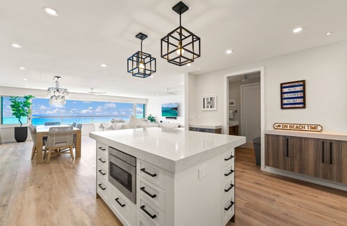 Diamond Head - Kapahulu - St. Louis Condo | Colony Surf unit 1503 1504