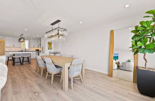 Diamond Head - Kapahulu - St. Louis Condo | Colony Surf unit 1503 1504
