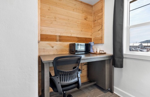 Butte Hotel | Copper Hill Suites