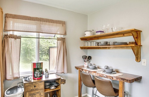Keaau Apartment | Cozy Keaau Hideaway, 3 Mi to Shipman Beach!