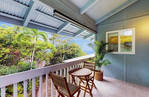 Kailua-Kona Apartment | Cozy Kona Ohana Studio with Lanai, Ocean Views, Gazebo & Firepit