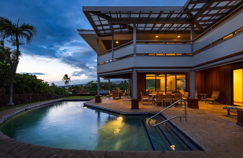 Puako House | Current rate is 40% off for Sept-Oct 15th! Pool, AC, walk to Waialea Bay