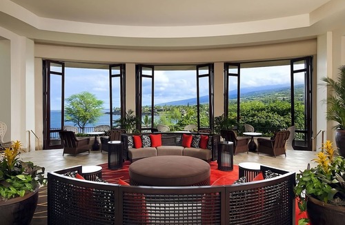 Keauhou Hotel | Delight In The Beauty of Kona Coast! 2 Spacious Units, Oceanfront, Game Room