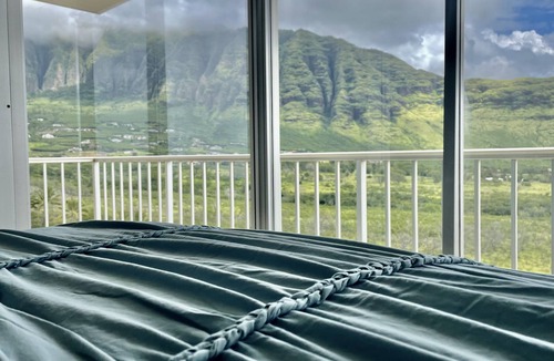 Makaha Apartment | Elite Condo with Spectacular VIEWS ❤️