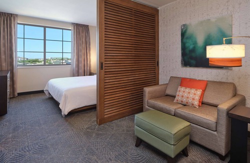 Kapolei Hotel | Embassy Suites By Hilton Oahu Kapolei