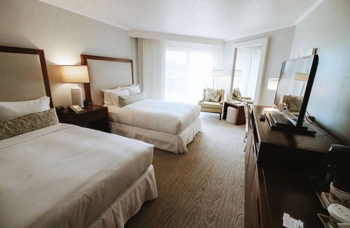 Hanamaulu Hotel | Enjoy A Garden View Room at Kauai Beach Resort, 4 Pools!