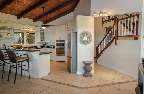 Keaau House | EPIC SPOT FOR WHALE WATCHING HERE AT MIKA KAI-Blue Hawaii Oceanfront