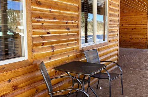Duck Creek Village Condo | Fabulous Find/NEW King CozyCondo Nestled in thePines/Hikn'/Central/Bryce/ZionGem