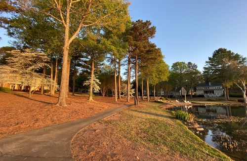 Eatonton House | Fall Fun and Football! Heaven on Earth! Memory Making ! UGA 1 hr away