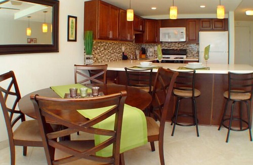 Kihei Condo | Fantastic panoramic sea views - Best beaches - Great location - Now with new AC