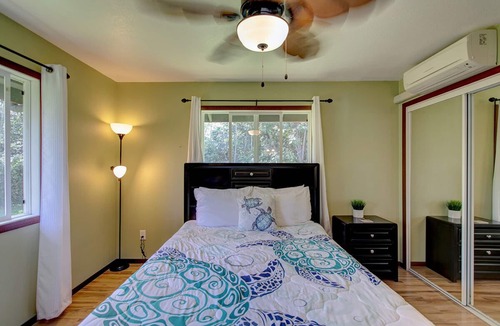 Keaau Cabin | FREE Cleaning at this Hawaiian Paradise Home