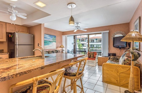Kailua-Kona Condo | 🏖️Garden View Kona Condo | A/C, Pools, Walk to Ocean