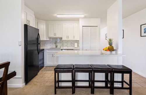 Kahuku Villa | Golf Course Front Condo in Kahuku