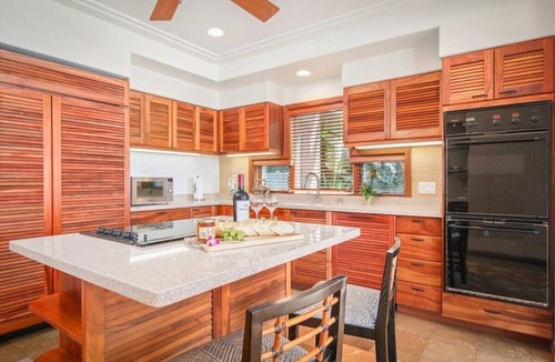 Kaupulehu House | Golf Villa 2102 – Contemporary & Ocean Views | Onsite Staff & Daily Housekeeping
