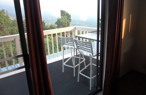 Honaunau-Napoopoo Bed & Breakfast | Great B&B, no cleaning fee, Crow s Nest, peaceful atmosphere
