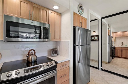 Honokowai Apartment | Ground Floor- Just Renovated, AC & 20 steps to the Ocean